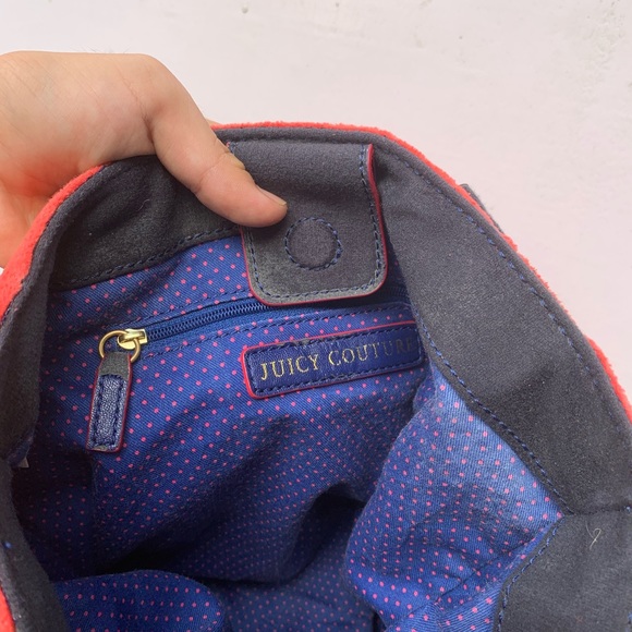 Juicy couture red velvet handbag - Picture 9 of 11